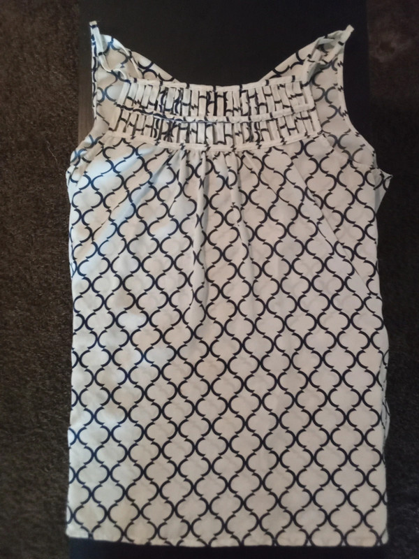 Black and White Tank Top that Ties in back. 1