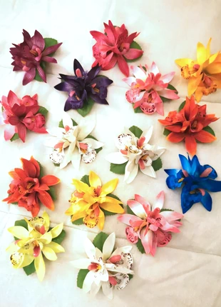 Nouvelle Fleur Orchidée Trio Barrette ou Broche Pin Up Rockabilly Vintage Frida Kahlo Miranda Swing, merk: Vintage, staat: Nieuw zonder prijskaartje, € 8,00, € 9,10 inclusief Kopersbescherming