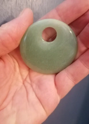 Pendentif donut aventurine, marque: Pierre, état: Très bon état, 5,00 €, 5,95 € Protection acheteurs incluse