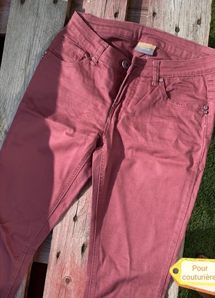 1€ Pour couturière 🌷 Takko Fashion Jean skinny Lie de Vin W27L32 (AS), merk: Takko Fashion, staat: Goed, maat: S / 36 / 8, € 1,00, € 1,75 inclusief Kopersbescherming