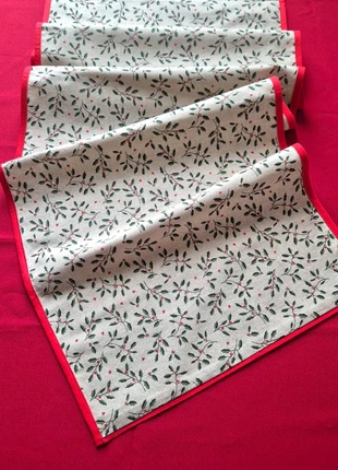 Apportez une touche festive et élégante à votre table avec notre chemin de table de Noël !, marque: Holiday Time, état: Neuf sans étiquette, 25,00 €, 26,95 € Protection acheteurs incluse