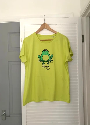 Ribbit! Gorgeous cute frog tee. Size 16, brand: NO LABEL, condition: New without tags, size: XXL / 16, £3.95, £4.85 includes Buyer Protection