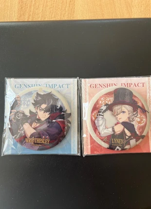 Badge genshin impact lyney et wriothesley, merk: miHoYo, staat: Nieuw met prijskaartje, € 12,00, € 13,30 inclusief Kopersbescherming