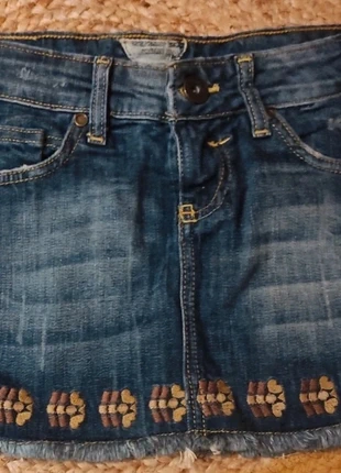 Falda corta vaquera Bershka talla 36 , marque: Bershka, état: Très bon état, taille: S / 36 / 8, 7,00 €, 8,05 € Protection acheteurs incluse