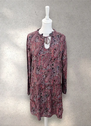 Robe manches longues imprimée 40, marque: Arkitect, état: Très bon état, taille: L / 40 / 12, 5,00 €, 5,95 € Protection acheteurs (Pro) incluse