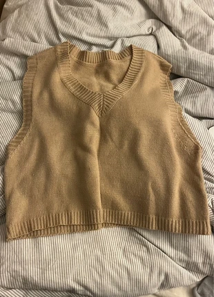 Camel Knit Vest, merk: Trendy, staat: Heel goed, maat: M / 38 / 10, € 7,00, € 8,05 inclusief Kopersbescherming