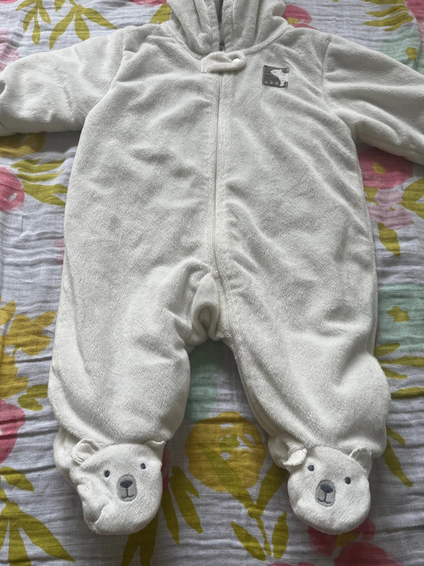 Carter’s polar bear baby winter suit 2