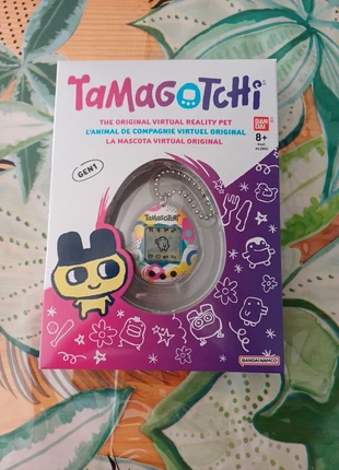 Tamagotchi gen 1 comme neuf, brand: Bandai, condition: Very good, size: 8 years / 128 cm, €14.00, €15.40 includes Buyer Protection