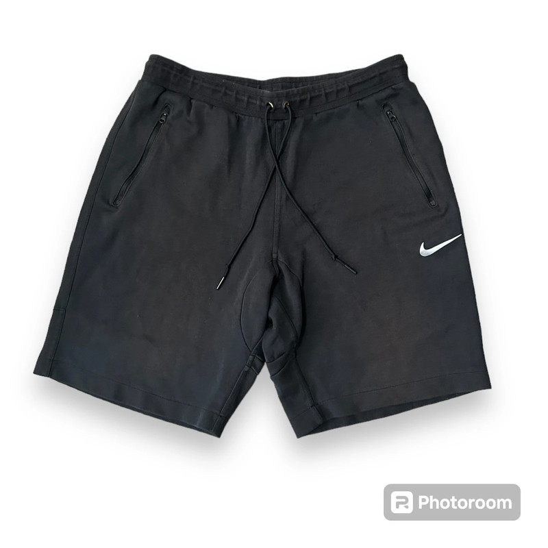 Nike Sweat Shorts Men’s XL 1