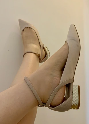Ballerines à brides nudes et bouts pointus « ALDO » p 39, marque: ALDO, état: Très bon état, taille: 39, 25,00 €, 26,95 € Protection acheteurs incluse