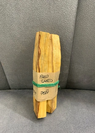 Palo Santo 3 Legnetti peso totale 31 gr, marke: EsotericoShop, zustand: Neu, 4,00 €, 4,90 € beinhaltet Vinted-Käuferschutz Pro