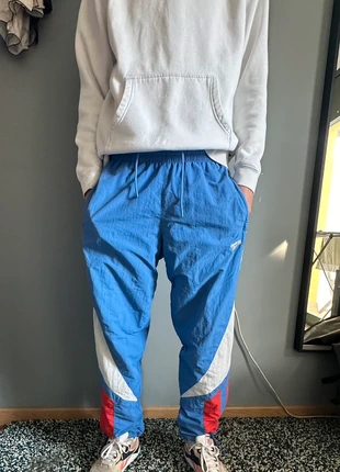 Retro reebok track pants, marca: Reebok, estado: Muy bueno, tamaño: M, 35,00 €, 37,45 € Protección al comprador incluida