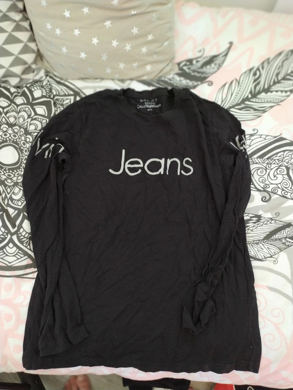 2 tee shirts homme Guess Calvin Klein Vinted