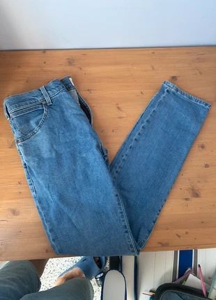 Pantaloni jeans slim fit, edizione larston wrangler, ottima vestibilita, marke: Wrangler, zustand: Neu, größe: W31 | DE 46, 25,00 €, 26,95 € inklusive Vinted-Käuferschutz