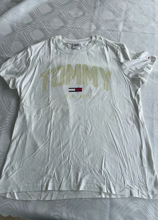 Tee shirt tommy, brand: Tommy Jeans, condition: Very good, size: XL, €6.00, €7.00 includes Buyer Protection