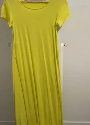 Robe longue avec fentes sur les côtés 36, état: Très bon état, taille: S / 36 / 8, 5,00 €, 5,95 € Protection acheteurs incluse