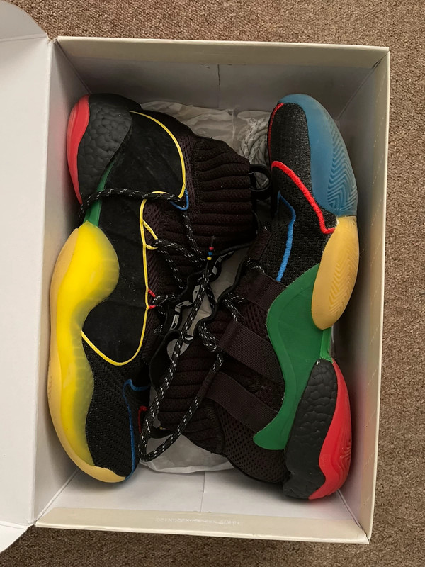 ADIDAS x Pharrell Gratitude Empathy Vinted