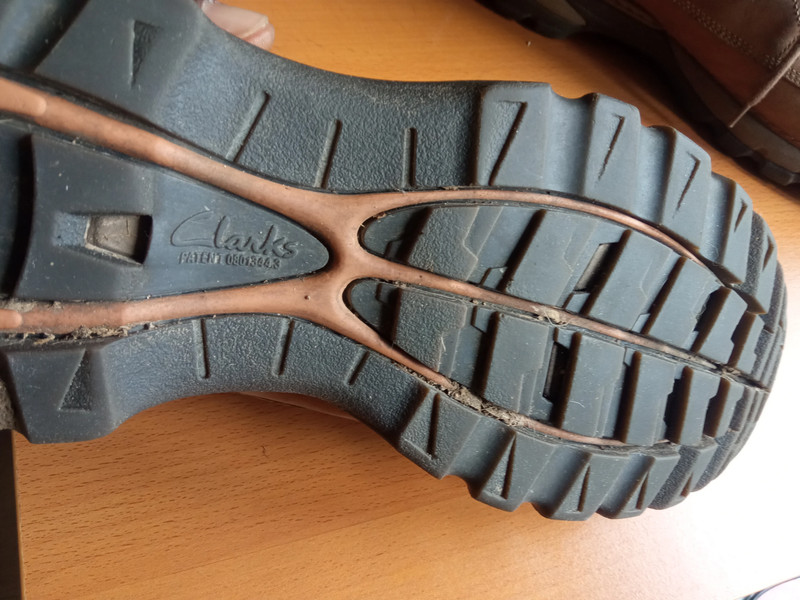 Clarks active air boots online