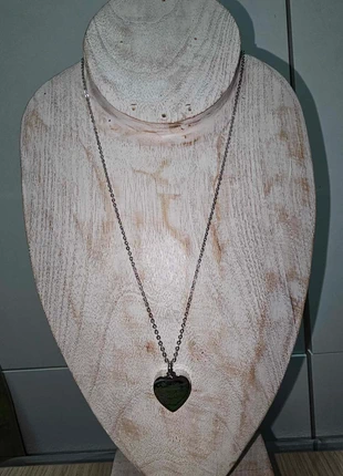 hartvorming crematie sieraad + halsketting, staat: Nieuw zonder prijskaartje, € 10,00, € 11,20 inclusief Kopersbescherming