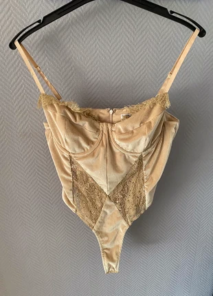 Body beige avec brillant , marca: E et l the label, estado: Muy bueno, 4,00 €, 4,90 € Protección al comprador incluida