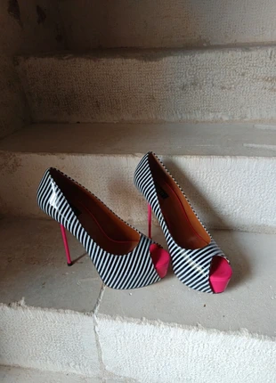 Chaussures à talons tendance, marca: Giro, estado: Muito bom, tamanho: 39, €11.00, €12.25 inclui Proteção do Comprador