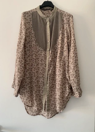 Camicia Leggere Scollo Coreana, marke: Zara, zustand: Sehr gut, größe: S / 36 / 8, 8,00 €, 9,10 € inklusive Vinted-Käuferschutz