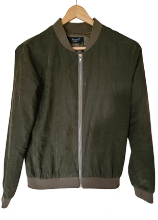 Sisters Point fluwelen jack zomer, été, verano – XS – jack, jasje, chaqueta – dames, femme, mujer, merk: Sisters Point, staat: Heel goed, maat: XS / 34 / 6, € 8,95, € 10,10 inclusief Kopersbescherming Pro