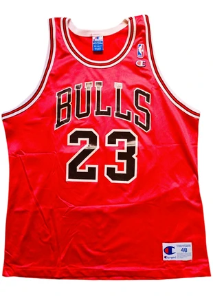 Chicago Bulls #23 Michael Jordan Champion Vintage Jersey Taglia 48 XL basketball NBA, marca: Champion, estado: Muy bueno, tamaño: XL, 75,00 €, 79,45 € Protección al comprador incluida