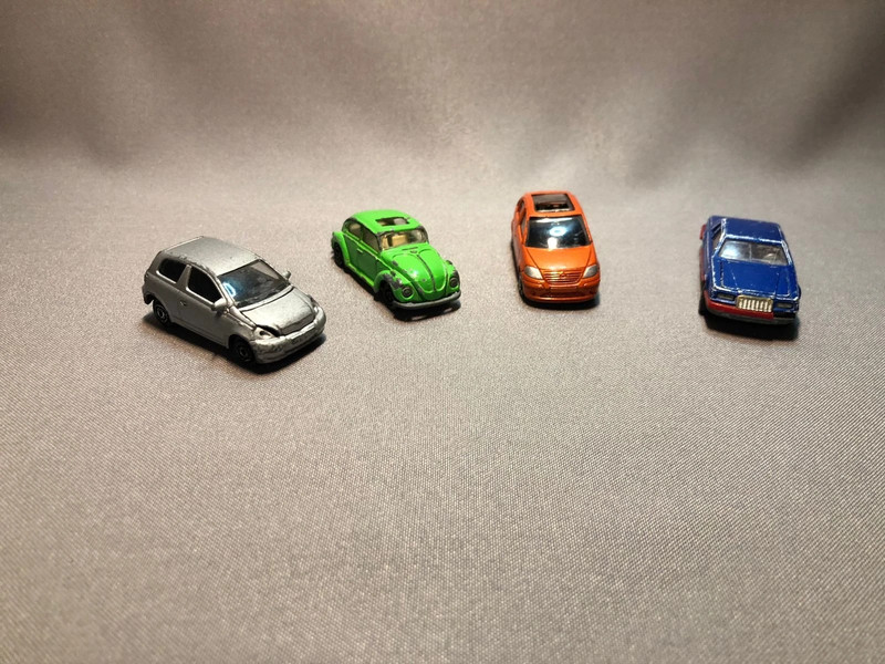 Lot de 4 voiture enfant - Majorette