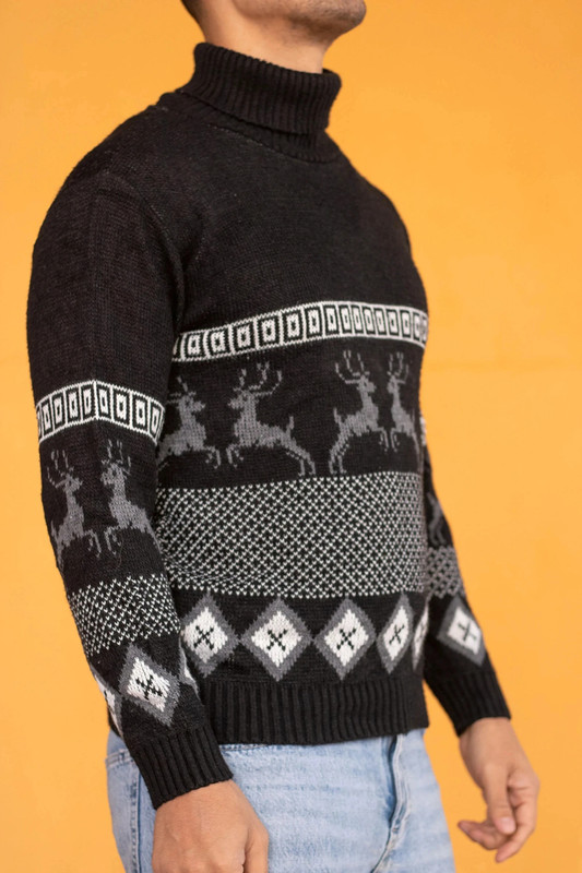 Vintage Christmas Jumper Turtle Neck in Black M  2