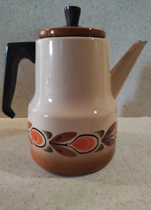 Cafetière théière vintage métal émaillé tbe, marque: Vintage, état: Très bon état, 20,00 €, 21,70 € Protection acheteurs incluse