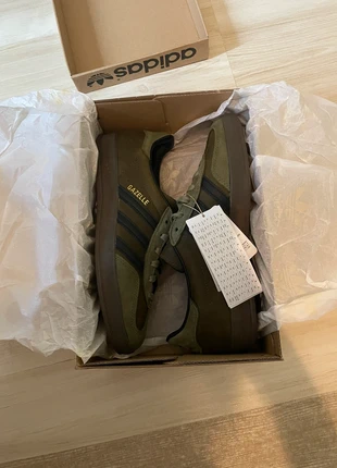 Adidas Gazelle Indoor vert/noir neuves – boîte, étiquettes, édition rare, merk: adidas, staat: Nieuw met prijskaartje, maat: 39, € 110,00, € 116,20 inclusief Kopersbescherming