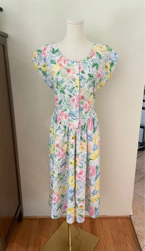 Vintage Floral Midi Dress 1