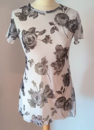 Tee shirt mesh, brand: CCL, condizioni: Ottime, taglia: M / IT 42 / EU 38, €9.00, €10.15 include la Protezione acquisti