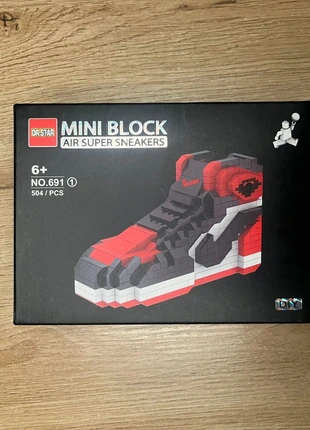Mini Block Air Super Sneaker 504 Pcs White/Red/Black, brand: Dr.star, condition: New with tags, size: One size, £15.00, £16.50 includes Buyer Protection