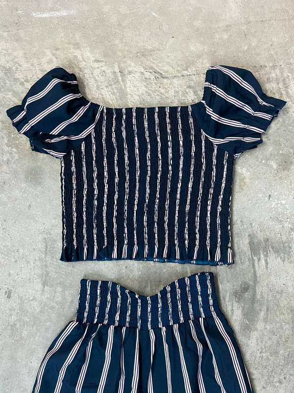 Girls Two Piece Set Size 7 2