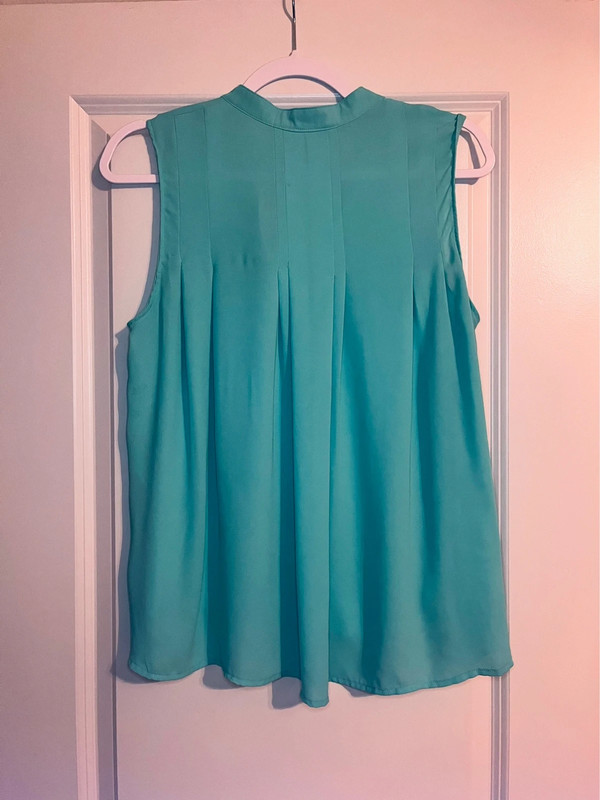 Forever 21 | Aqua Blue Button Down Flowy Blouse Size Medium 2