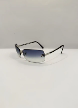 Lunettes de soleil Chanel, marque: Chanel, état: Très bon état, 239,00 €, 251,65 € Protection acheteurs (Pro) incluse