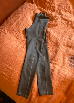 Legging The North Face Gris, brand: The North Face, condizioni: Ottime, taglia: XS / IT 38 / EU 34, €15.00, €16.45 include la Protezione acquisti