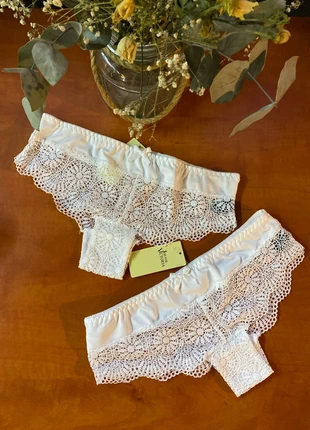 Lot de 2 Tanga S dentelle blanc, marque: Just For Victoria, état: Neuf avec étiquette, taille: S / 36 / 8, 8,50 €, 9,63 € Protection acheteurs incluse