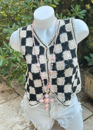 Vente Flash:Gilet/Veste Femme en crochet motif carreaux en écru et noir Bohème/hippieChic, marque: BY COCO, état: Très bon état, taille: Taille unique, 13,00 €, 14,35 € Protection acheteurs (Pro) incluse