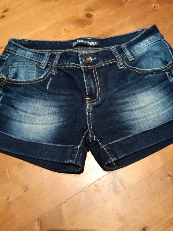 Short jean