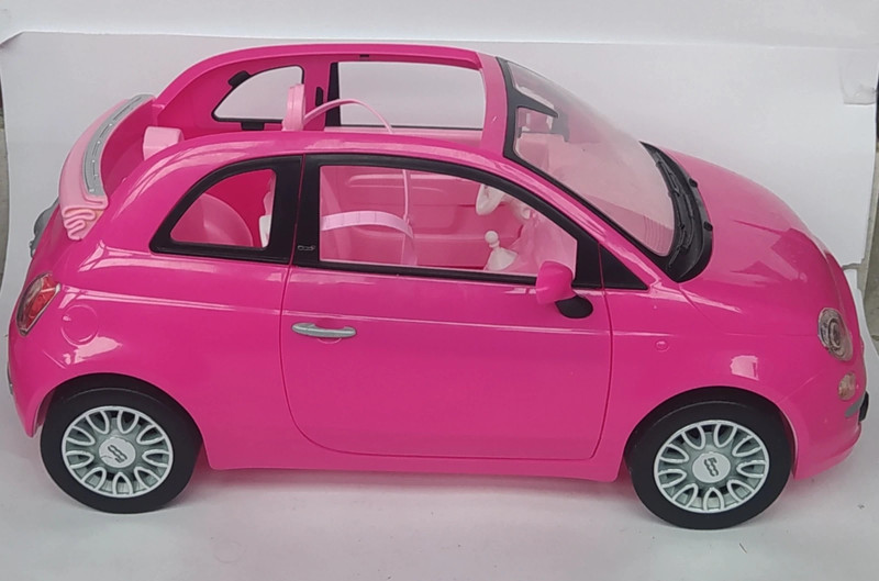 Barbie - Fiat 500 Pink Edition (Mattel, 2012) Usado