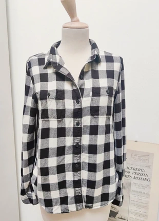 Levi's checkered retro vintage shirt, marke: Levi's, zustand: Zufriedenstellend, größe: S / 36 / 8, 5,00 €, 5,95 € inklusive Vinted-Käuferschutz