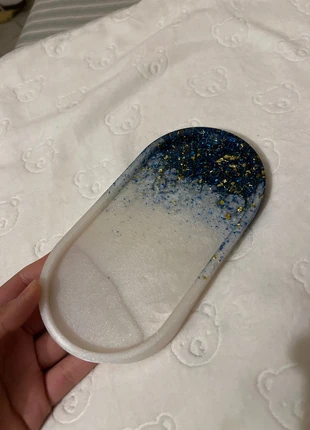 handmade resin jewellery tray, brand: Made In Résine, condition: New with tags, €1.00, €1.75 includes Buyer Protection