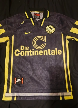 Vintage Nike Borussia Dortmund 1996/97 away football shirt w/ 18 Ricken on back - Small, brand: Nike, condition: Very good, size: S, £99.95, £105.65 includes Buyer Protection