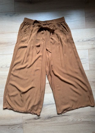 Massimo dutti luchtig zomer broek eleohant pijpen maat 40, marque: Massimo Dutti, état: Très bon état, taille: L / 40 / 12, 9,00 €, 10,15 € Protection acheteurs incluse