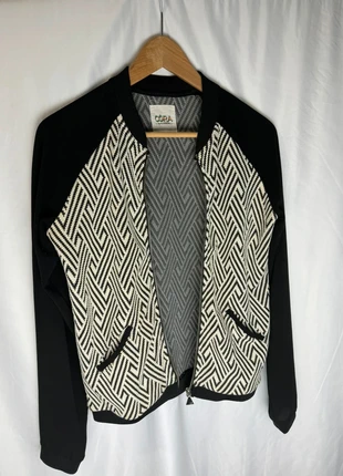 Veste CacheCache , brand: Cache Cache, condition: Very good, size: M / 38 / 10, €8.00, €9.10 includes Buyer Protection