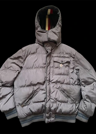 Moncler vintage grey puffer jacket XL, marke: Moncler, zustand: Sehr gut, größe: XL, 50,00 €, 53,20 € inklusive Vinted-Käuferschutz