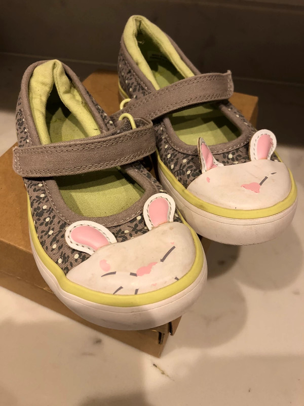 Girls Clarks Bunny Shoes 8 G Vinted